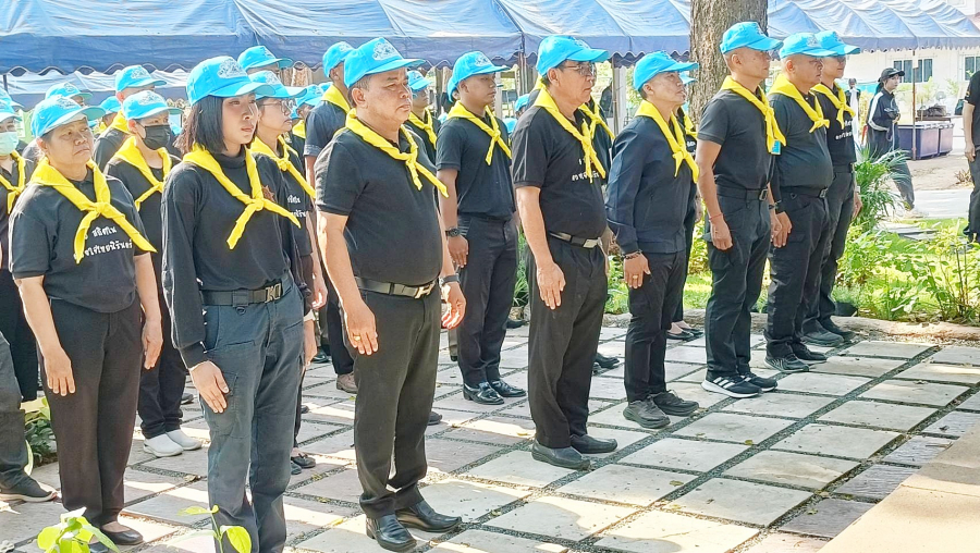 กิจกรรมจิตอาสาพัฒนา เตรียมความพร้อมพิธีเปิดโรงอาหารพระราชทาน โรงเรียนห้วยขะยุง (คุรุพานิชวิทยาคาร)